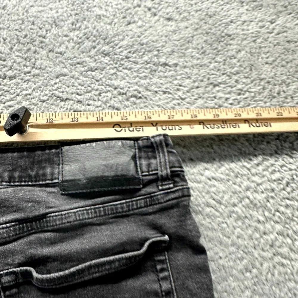DKNY Duane Jeans Mens 32x34 Black Denim Cotton Straight Leg Stretch Workwear